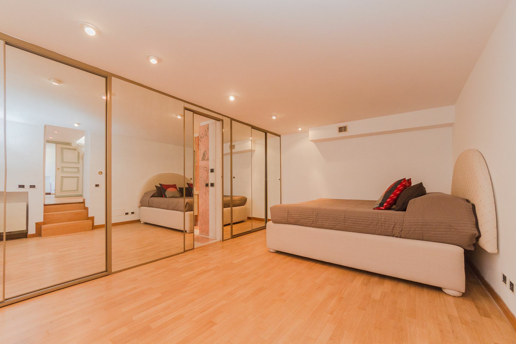 Spagna 66 - Penthouse With Terrace Rom